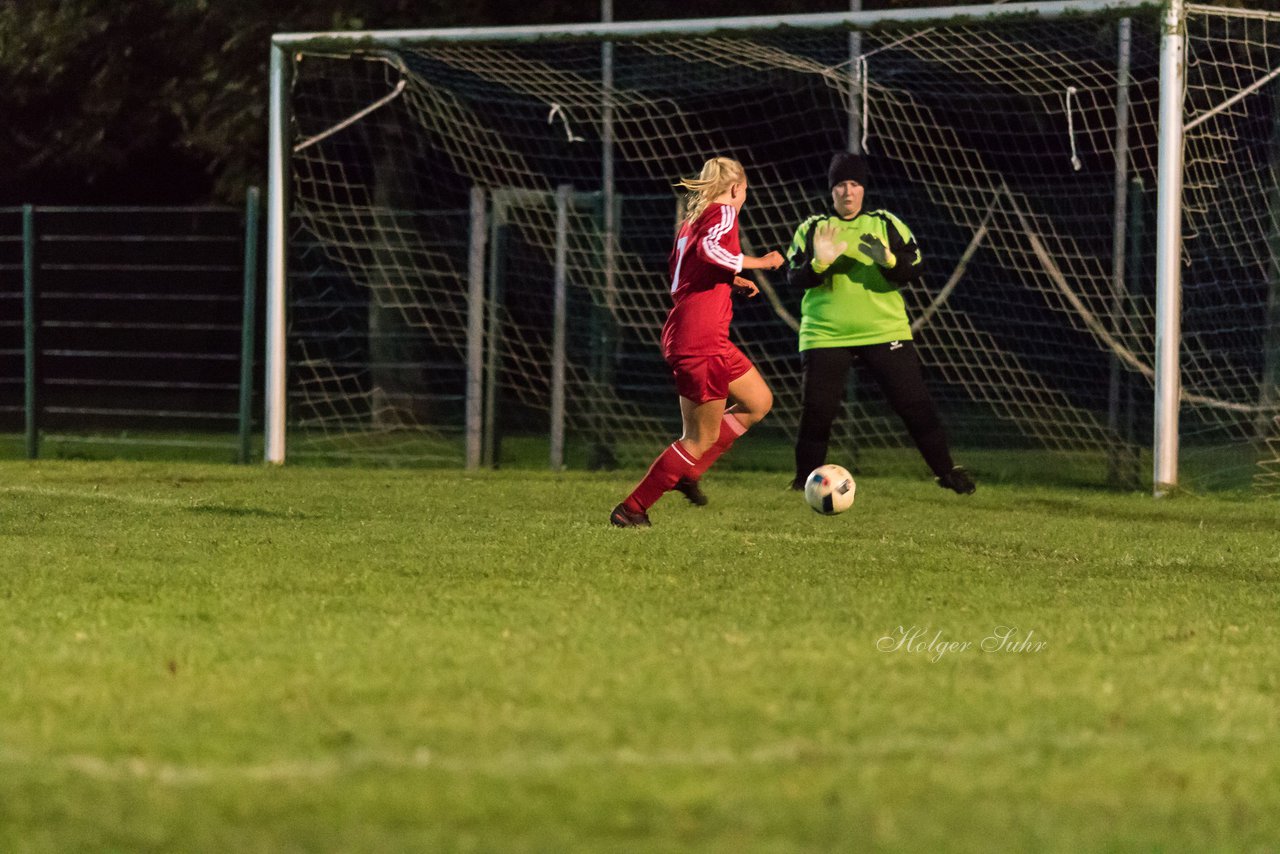 Bild 265 - Frauen SG Krempe/ETSV F. Glueckstadt - TSV Heiligenstedten : Ergebnis: 8:0